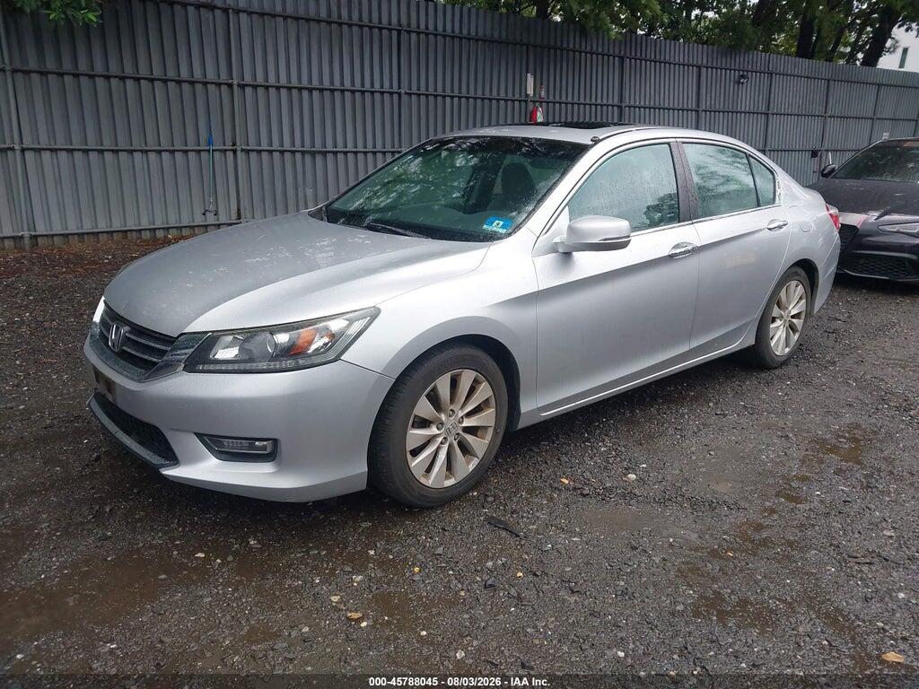1HGCR2F79DA051033 2013 HONDA ACCORD photo no. 2