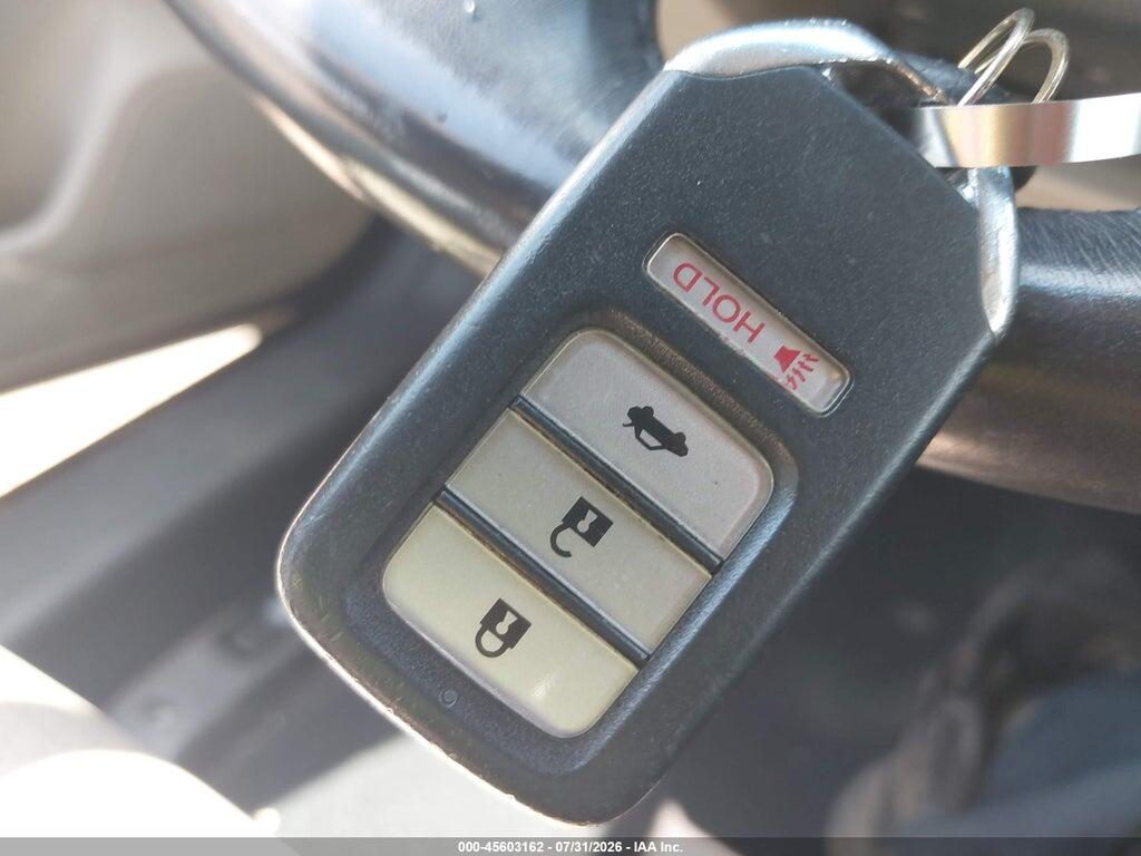 1HGCR2F89DA034189 2013 HONDA ACCORD photo no. 11