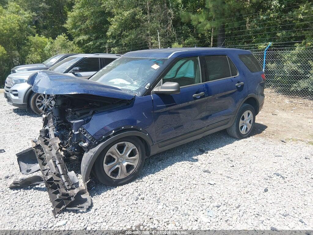 1FM5K8AR3FGA88677 2015 FORD UTILITY POLICE INTERCEPTOR photo no. 2