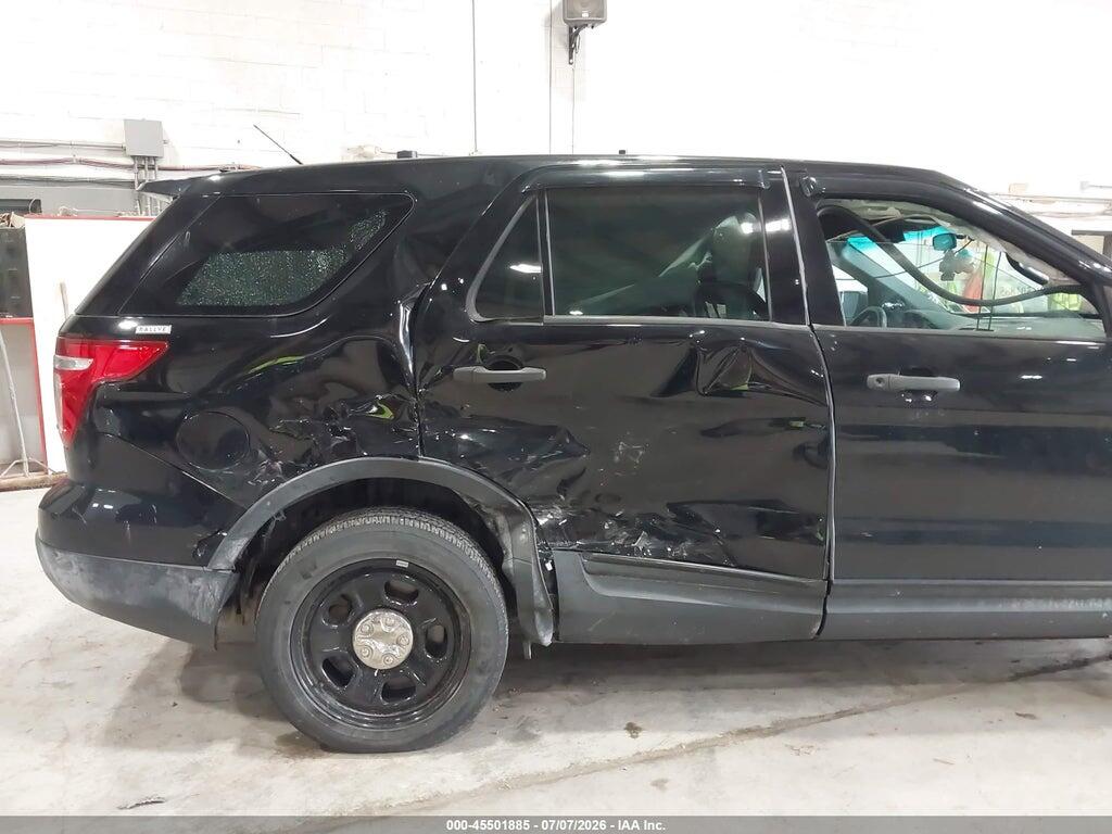 1FM5K8AR2FGA89190 2015 FORD UTILITY POLICE INTERCEPTOR photo no. 6