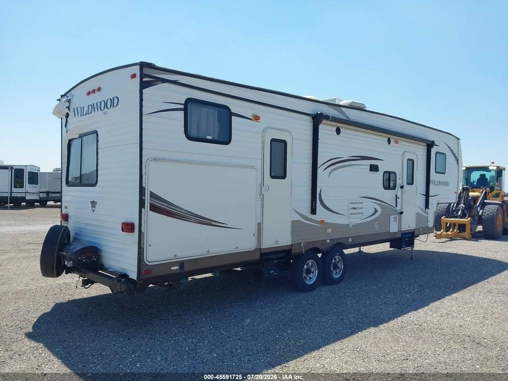 4X4FWDJ26FA253533 2015 FOREST RIVER OTHER photo no. 4