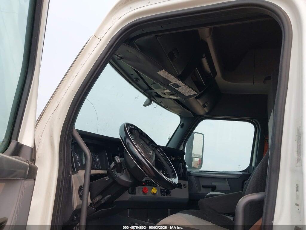 3AKJHHDV7LSLT7234 2020 FREIGHTLINER NEW CASCADIA 126 photo no. 6