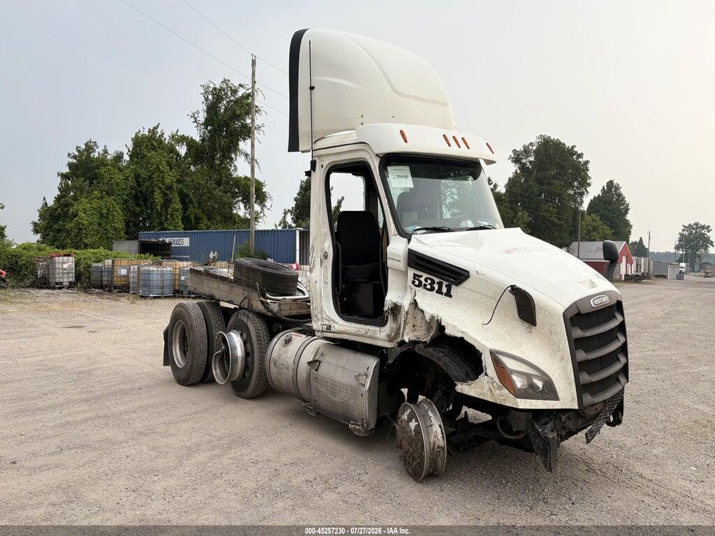 1FUJHLDR7LLLV1037 2020 FREIGHTLINER NEW CASCADIA 126 photo no. 1