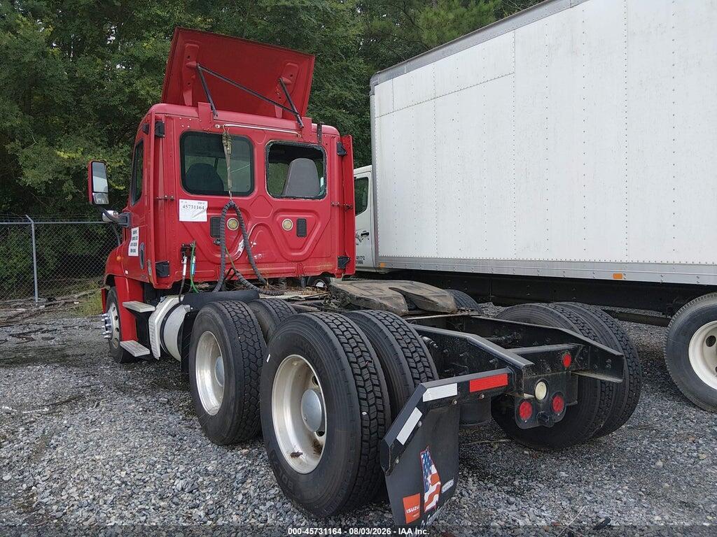 3AKJGEDV4FSGH7154 2015 FREIGHTLINER CASCADIA 125 photo no. 3