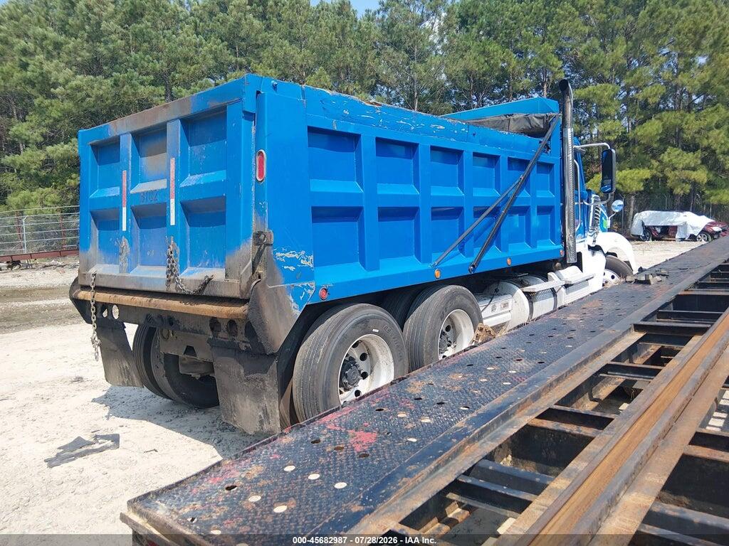 3AKJGNDV9FDGH6201 2015 FREIGHTLINER 122SD photo no. 4