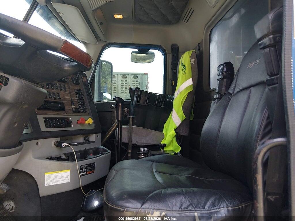 3AKJGNDV9FDGH6201 2015 FREIGHTLINER 122SD photo no. 7