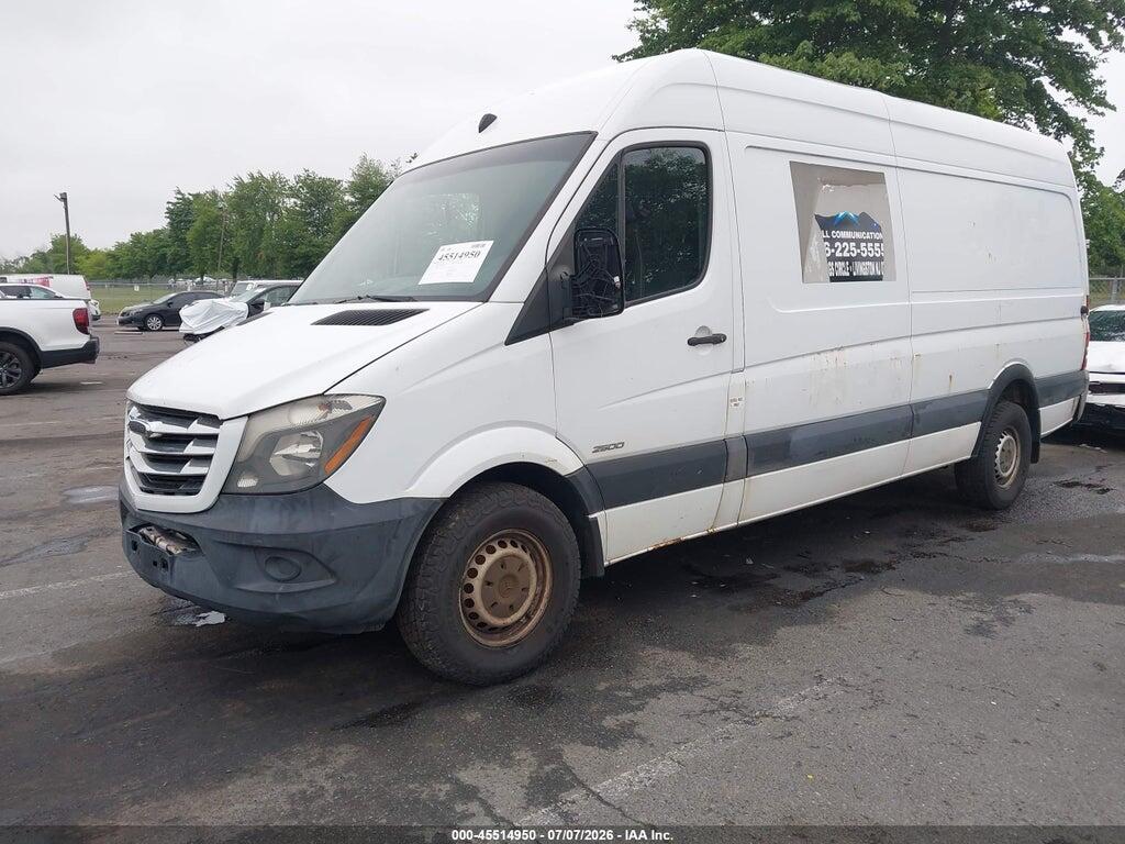 WDYPE8DC5FP114096 2015 FREIGHTLINER SPRINTER 2500 photo no. 2