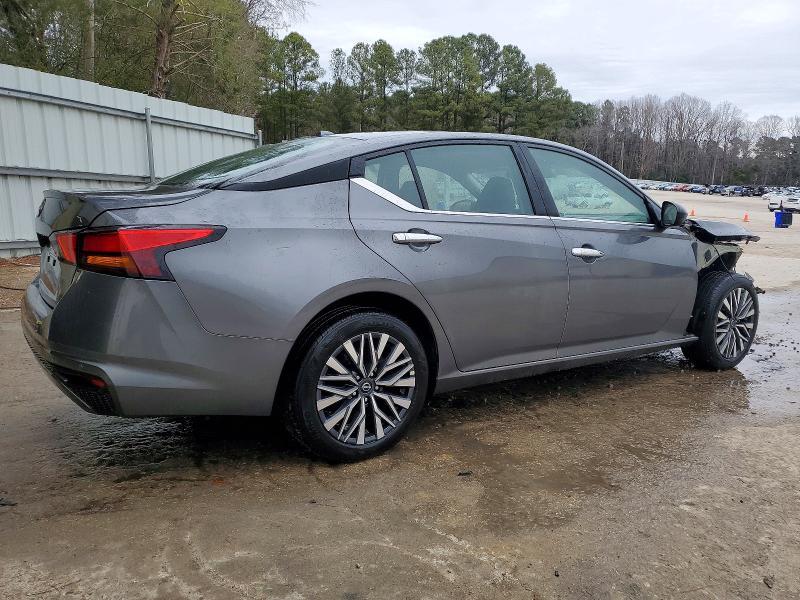 2025 NISSAN ALTIMA SV — Фото 3 из 12
