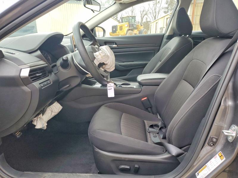 2025 NISSAN ALTIMA SV — Фото 7 из 12