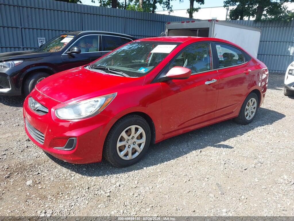 KMHCT4AE8DU342585 2013 HYUNDAI ACCENT photo no. 2