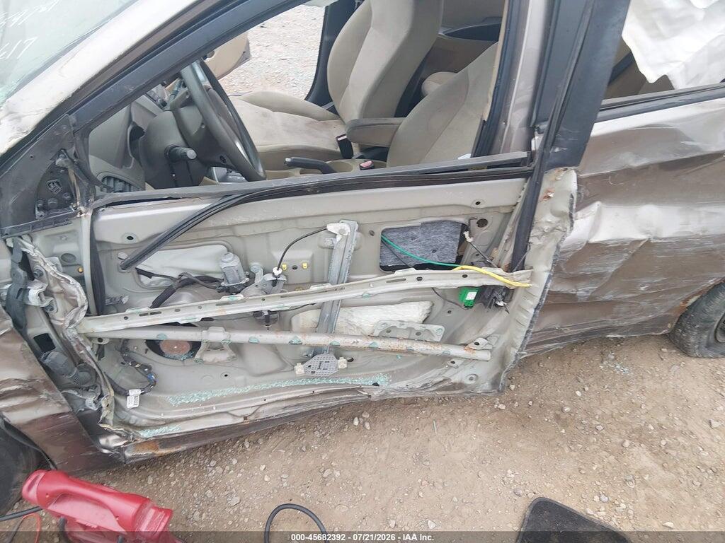 KMHCT4AE3DU278617 2013 HYUNDAI ACCENT photo no. 6