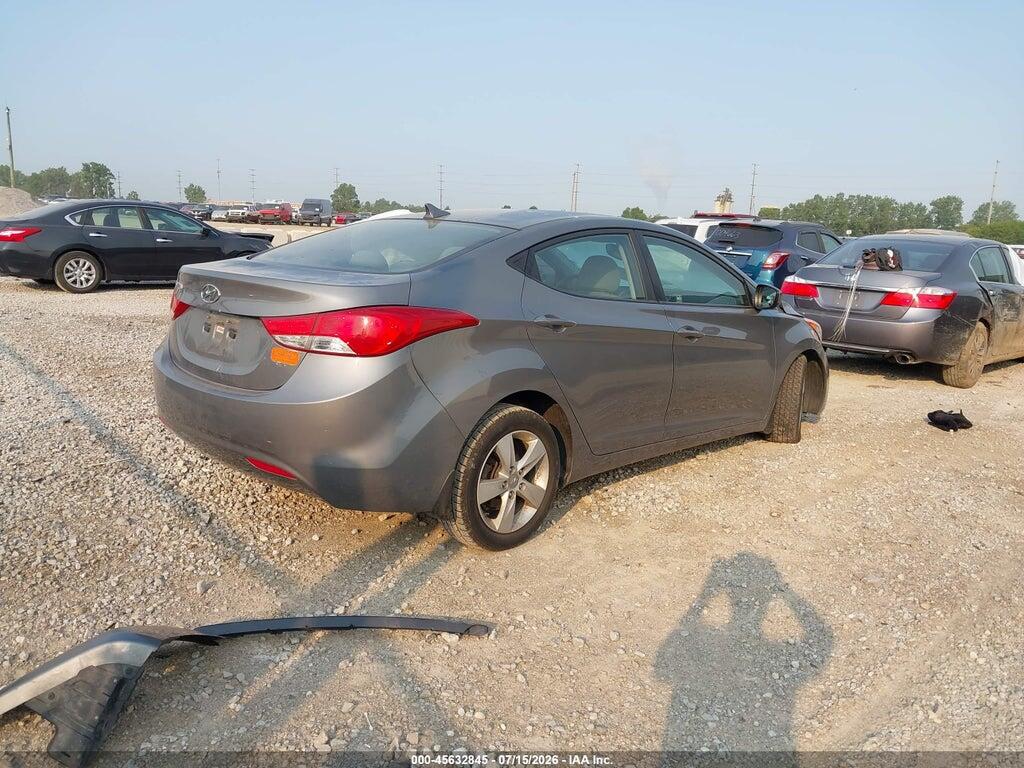 5NPDH4AE0DH390232 2013 HYUNDAI ELANTRA photo no. 4
