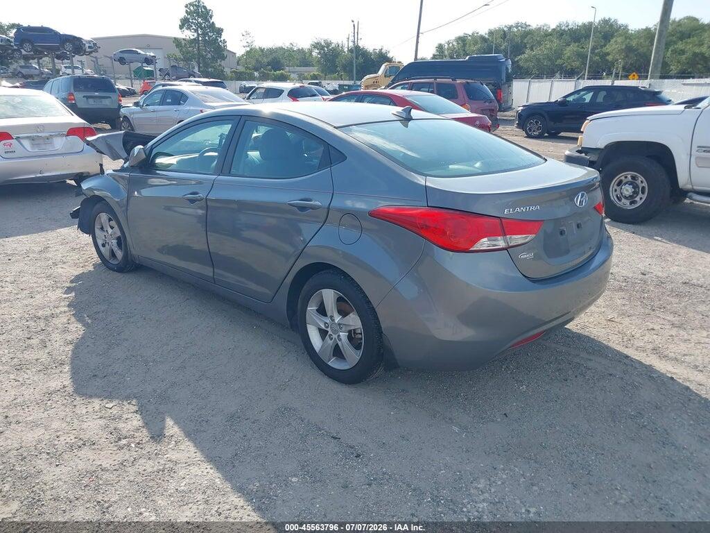 5NPDH4AE2DH317489 2013 HYUNDAI ELANTRA photo no. 3