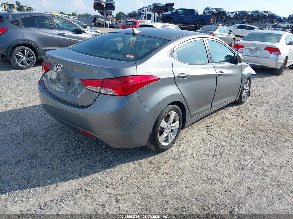 5NPDH4AE2DH317489 2013 HYUNDAI ELANTRA photo no. 4