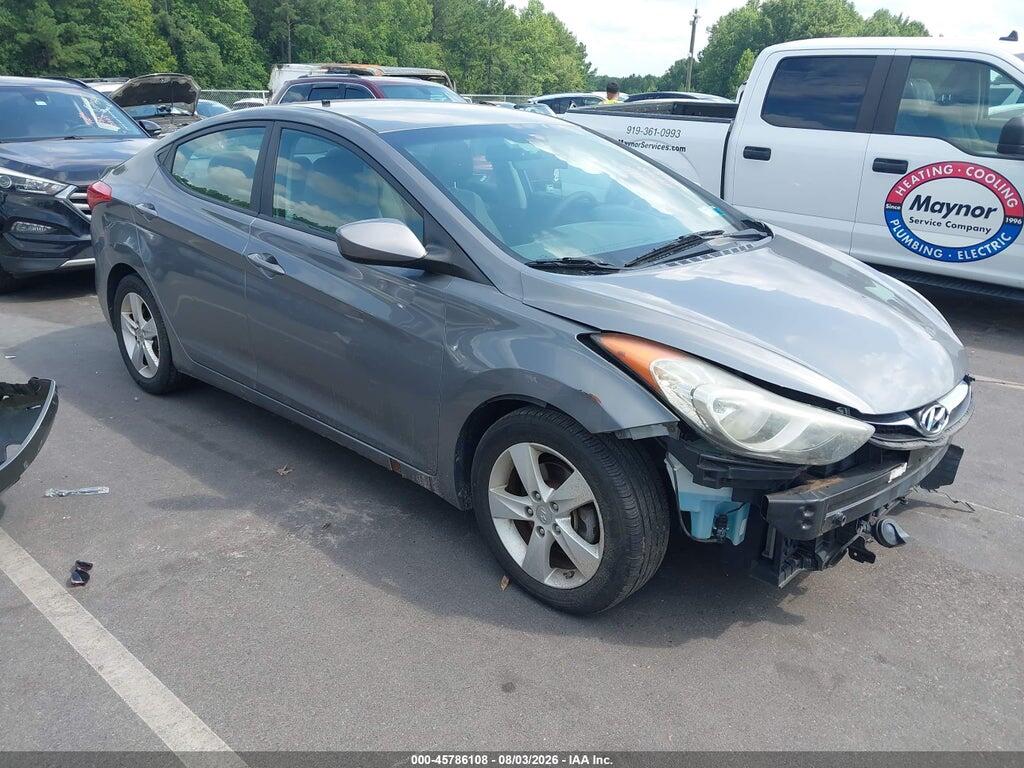 5NPDH4AE3DH330008 2013 HYUNDAI ELANTRA photo no. 1