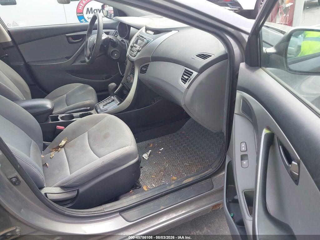 5NPDH4AE3DH330008 2013 HYUNDAI ELANTRA photo no. 5