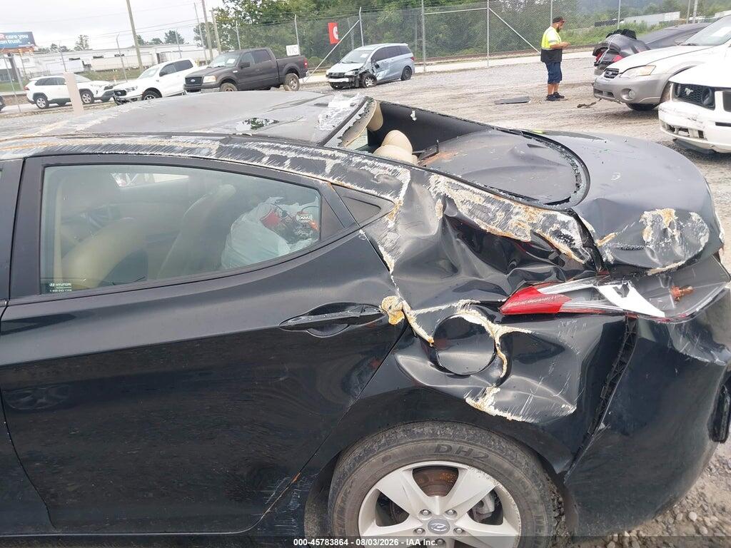 KMHDH4AE7DU556781 2013 HYUNDAI ELANTRA photo no. 6