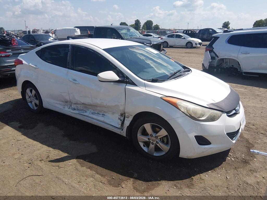 5NPDH4AE3DH400073 2013 HYUNDAI ELANTRA photo no. 1
