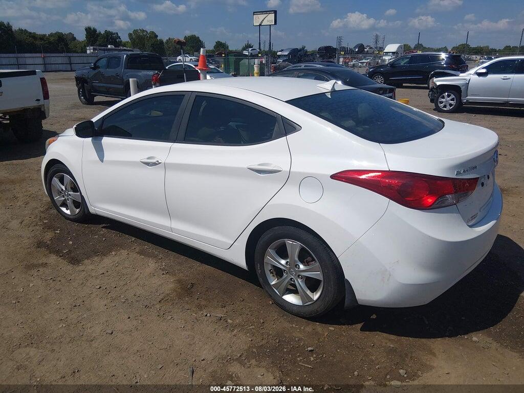 5NPDH4AE3DH400073 2013 HYUNDAI ELANTRA photo no. 3