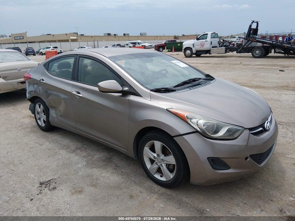 5NPDH4AE4DH368539 2013 HYUNDAI ELANTRA photo no. 1