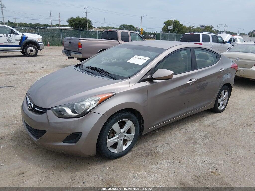 5NPDH4AE4DH368539 2013 HYUNDAI ELANTRA photo no. 2