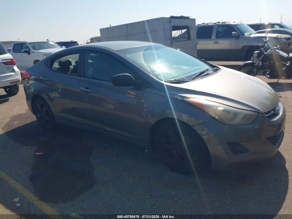 5NPDH4AE6DH289857 2013 HYUNDAI ELANTRA photo no. 1