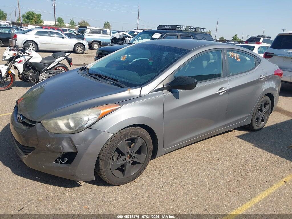 5NPDH4AE6DH289857 2013 HYUNDAI ELANTRA photo no. 2