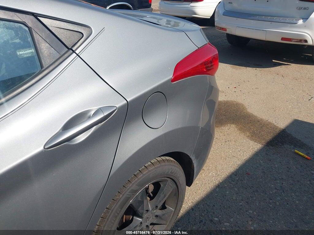 5NPDH4AE6DH289857 2013 HYUNDAI ELANTRA photo no. 6