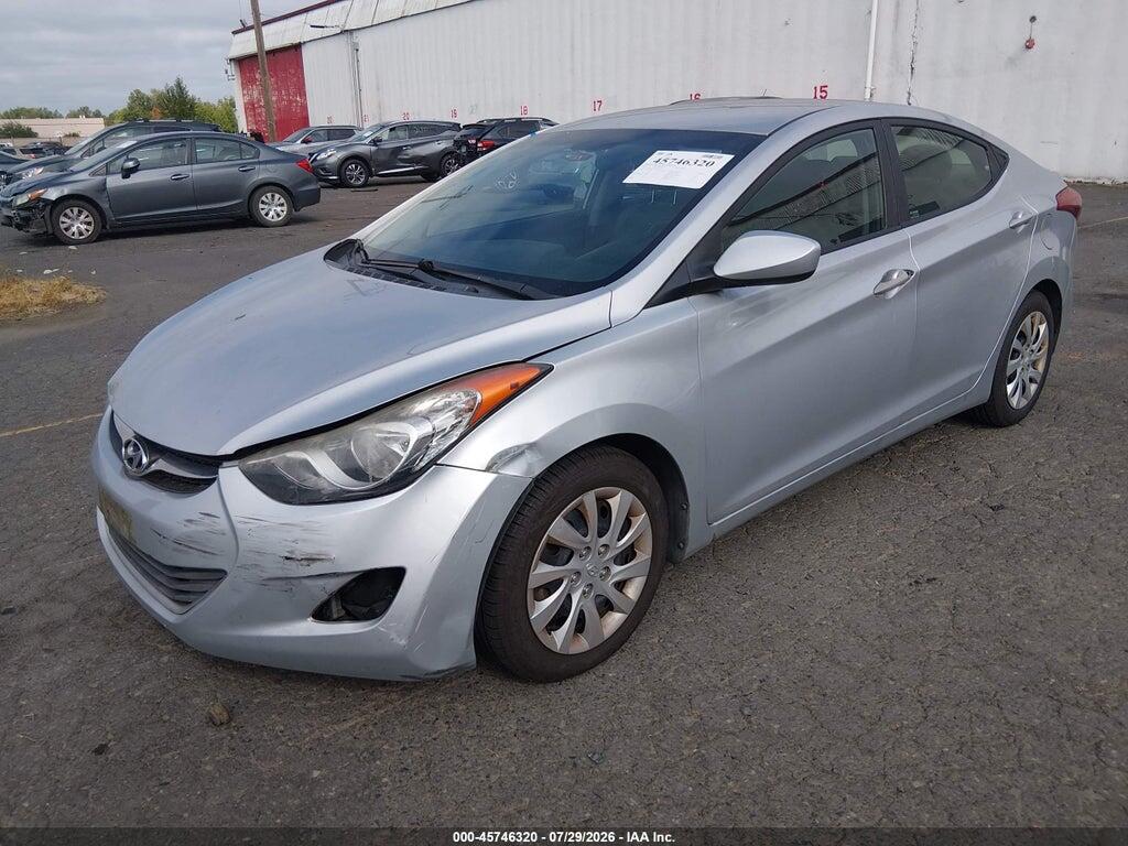 5NPDH4AE0DH223627 2013 HYUNDAI ELANTRA photo no. 2