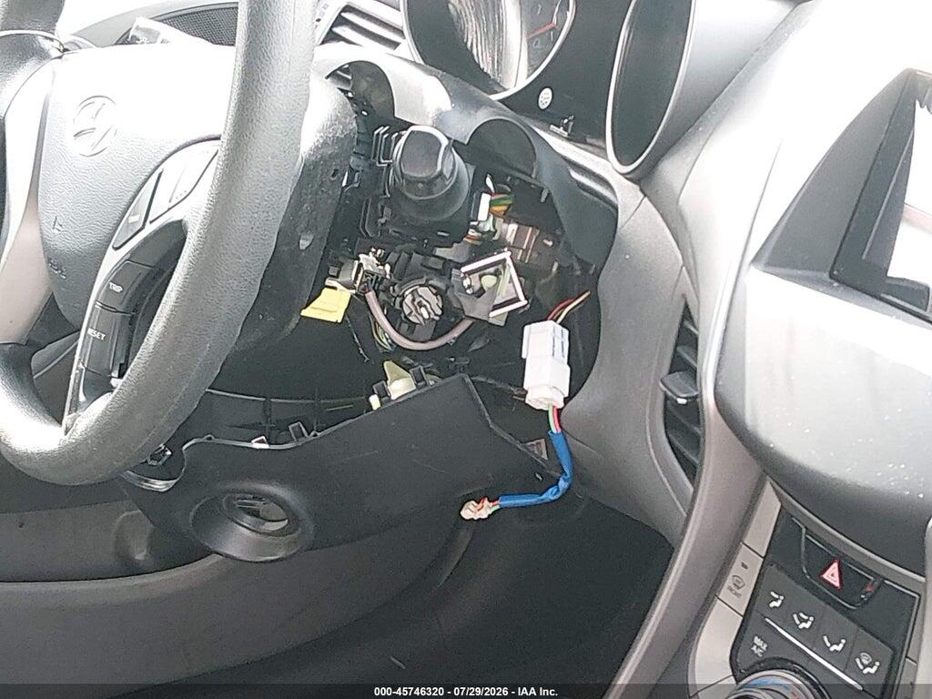 5NPDH4AE0DH223627 2013 HYUNDAI ELANTRA photo no. 6
