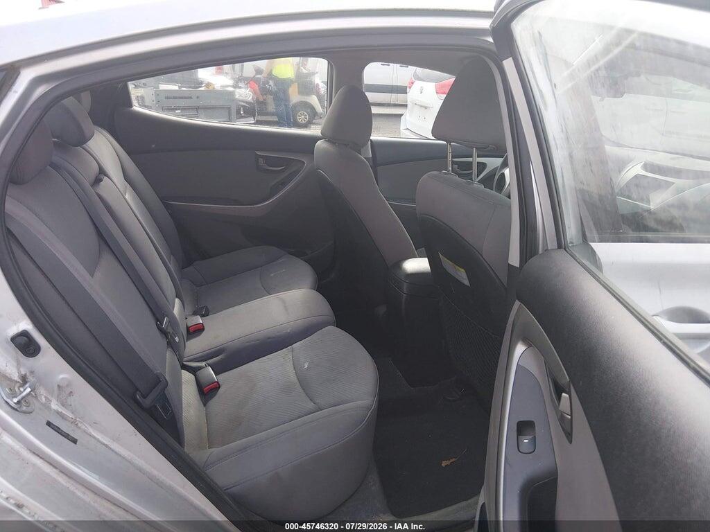 5NPDH4AE0DH223627 2013 HYUNDAI ELANTRA photo no. 8
