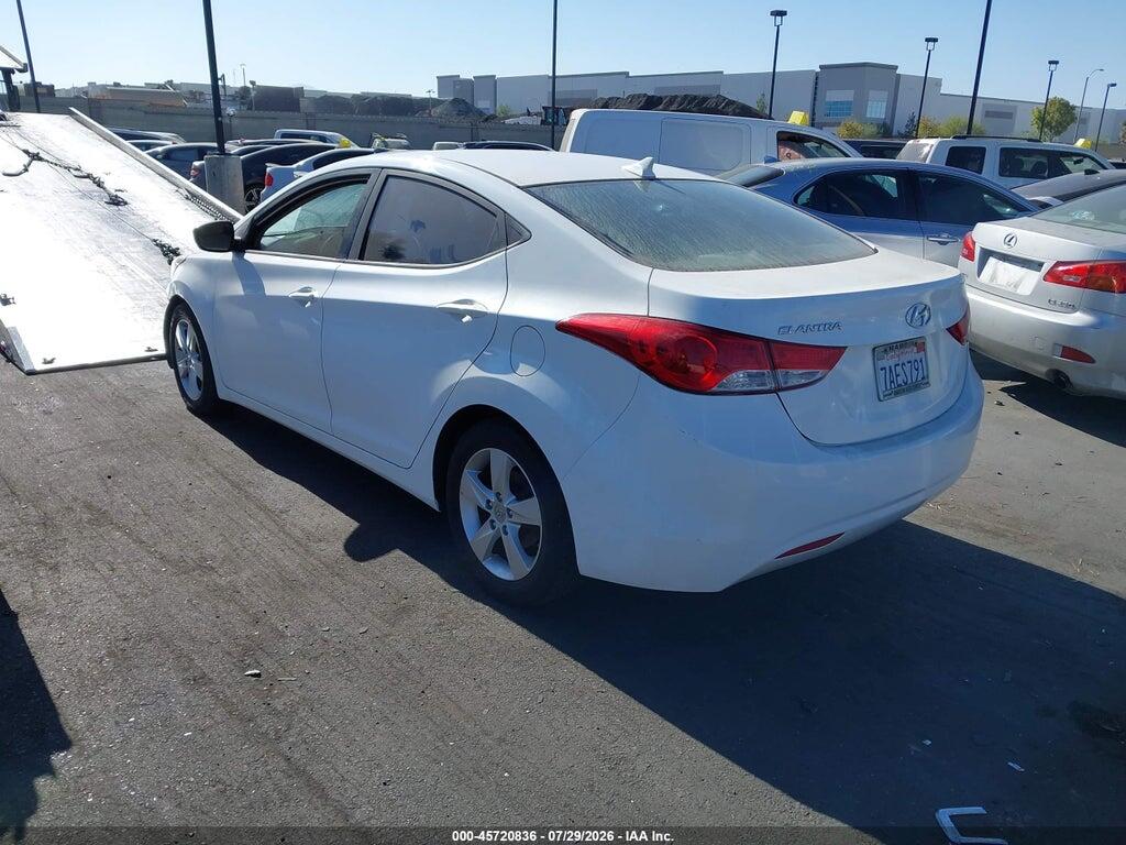 5NPDH4AE1DH330122 2013 HYUNDAI ELANTRA photo no. 3