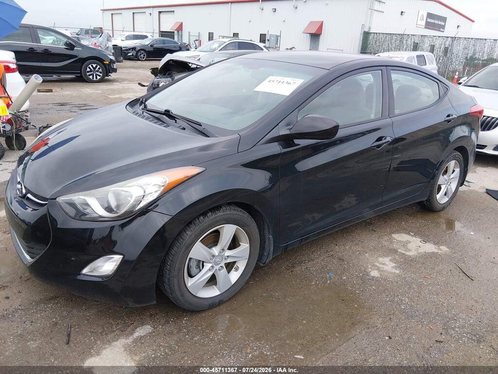 5NPDH4AE9DH335388 2013 HYUNDAI ELANTRA photo no. 2