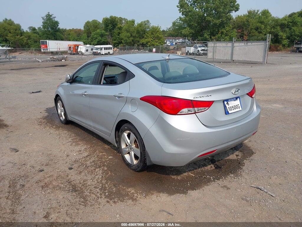 5NPDH4AEXDH264105 2013 HYUNDAI ELANTRA photo no. 3