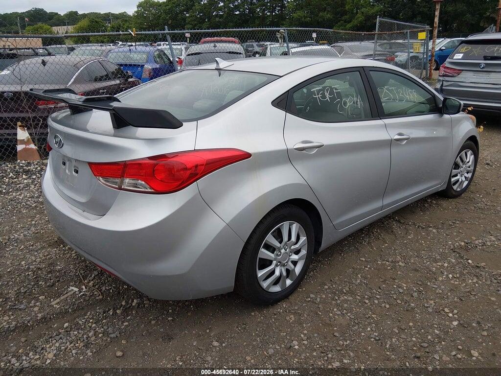 5NPDH4AE1DH213673 2013 HYUNDAI ELANTRA photo no. 4