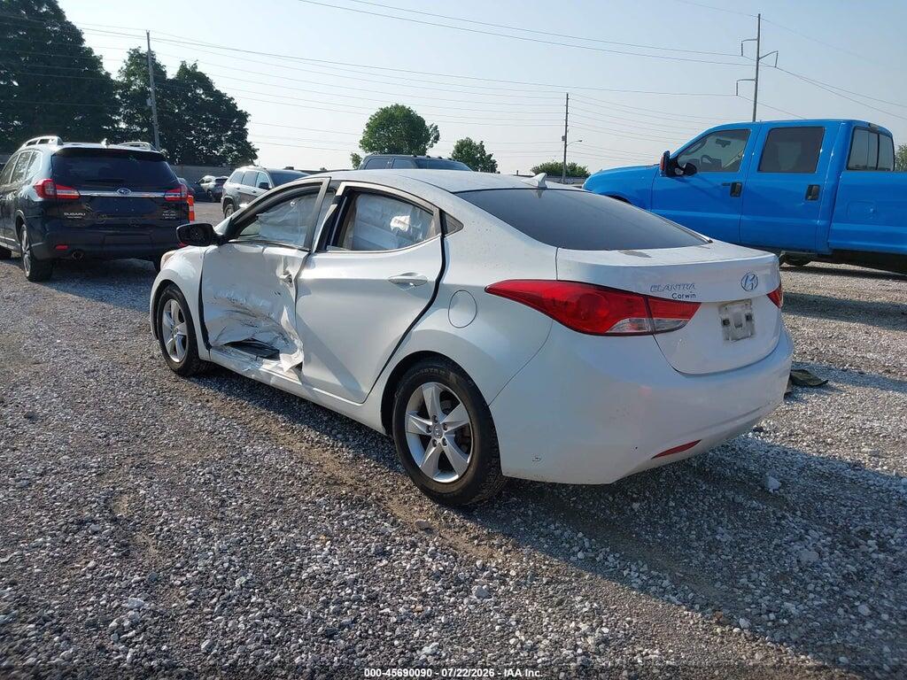 5NPDH4AE0DH336994 2013 HYUNDAI ELANTRA photo no. 3