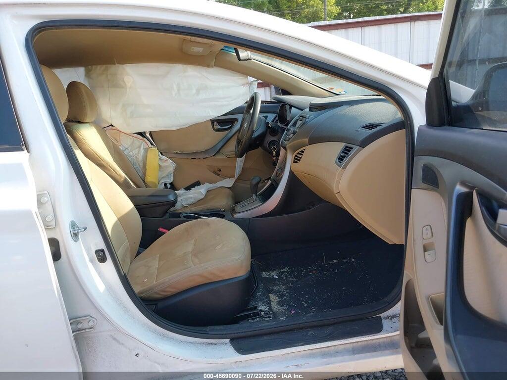 5NPDH4AE0DH336994 2013 HYUNDAI ELANTRA photo no. 5