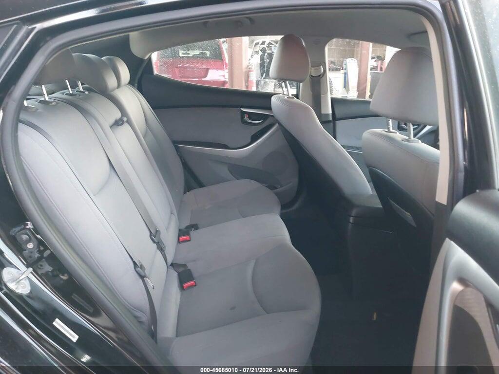 KMHDH4AE2DU946493 2013 HYUNDAI ELANTRA photo no. 8