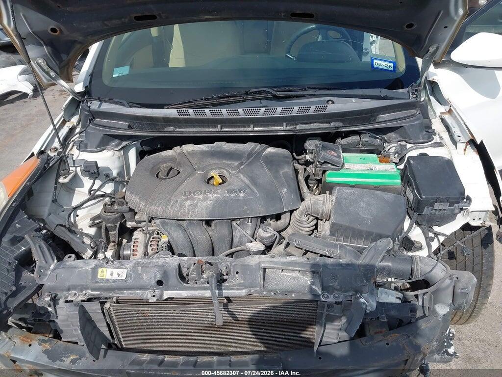 5NPDH4AEXDH282765 2013 HYUNDAI ELANTRA photo no. 10