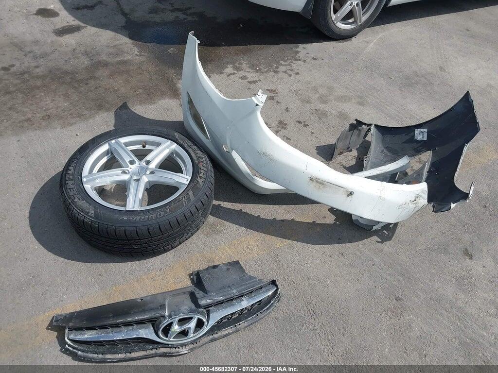 5NPDH4AEXDH282765 2013 HYUNDAI ELANTRA photo no. 12