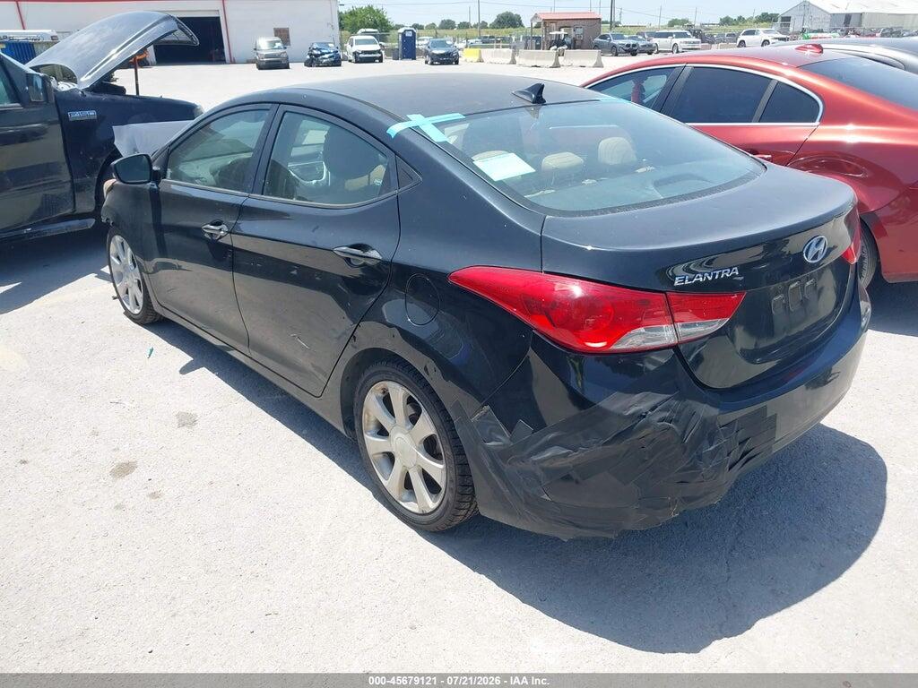5NPDH4AE2DH154214 2013 HYUNDAI ELANTRA photo no. 3
