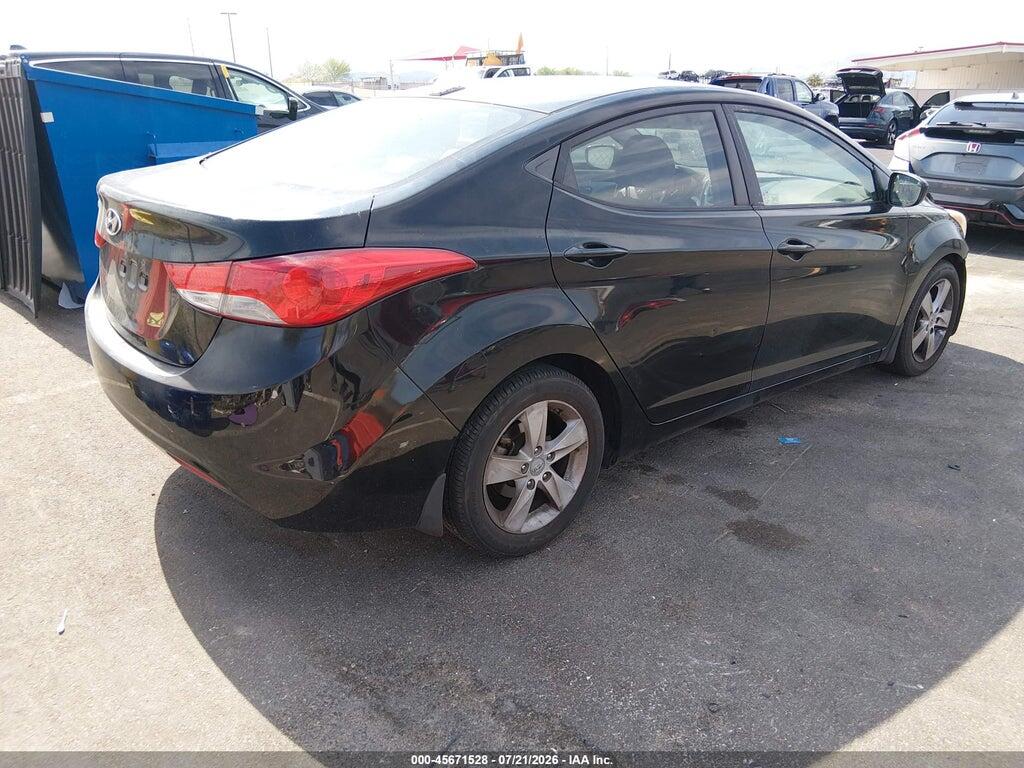 KMHDH4AEXDU604192 2013 HYUNDAI ELANTRA photo no. 4