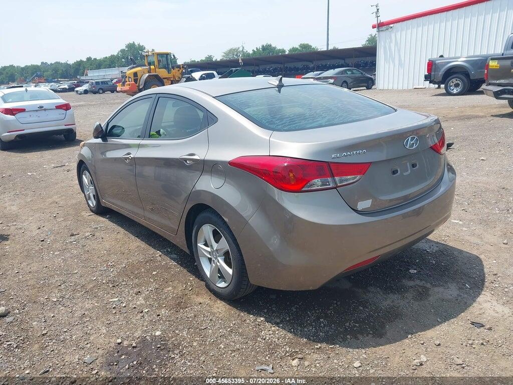 5NPDH4AE2DH389373 2013 HYUNDAI ELANTRA photo no. 3