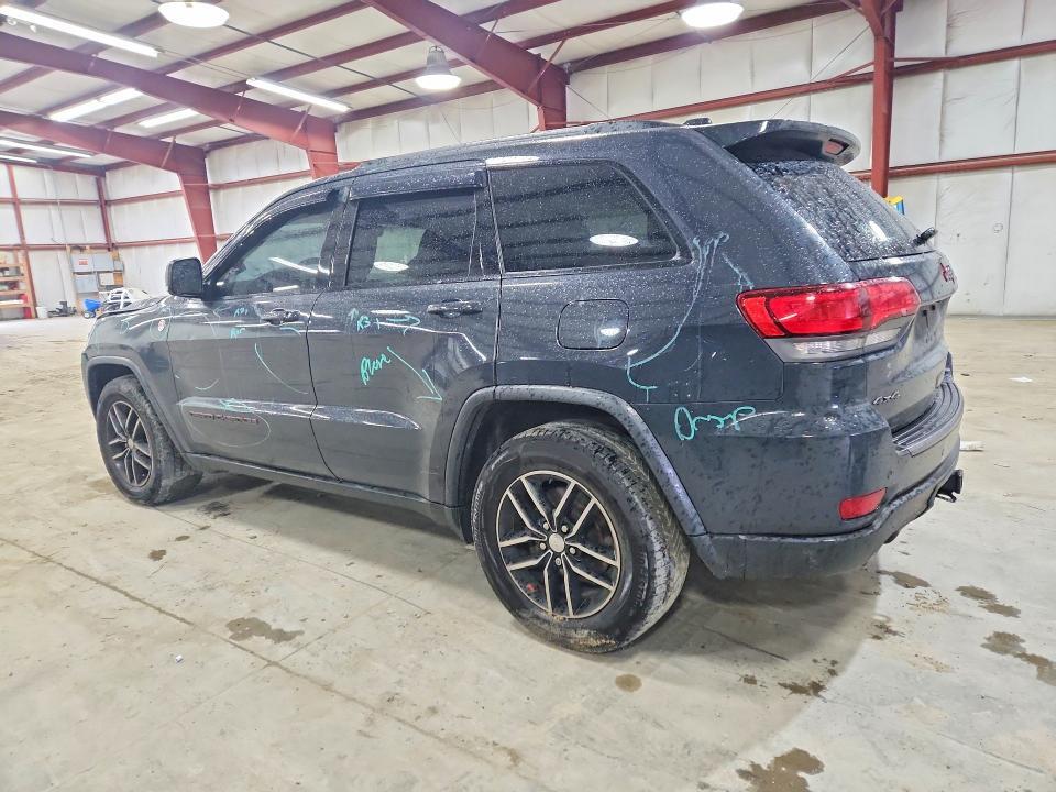 2017 JEEP GRAND CHEROKEE TRAILHAWK — Фото 2 из 13