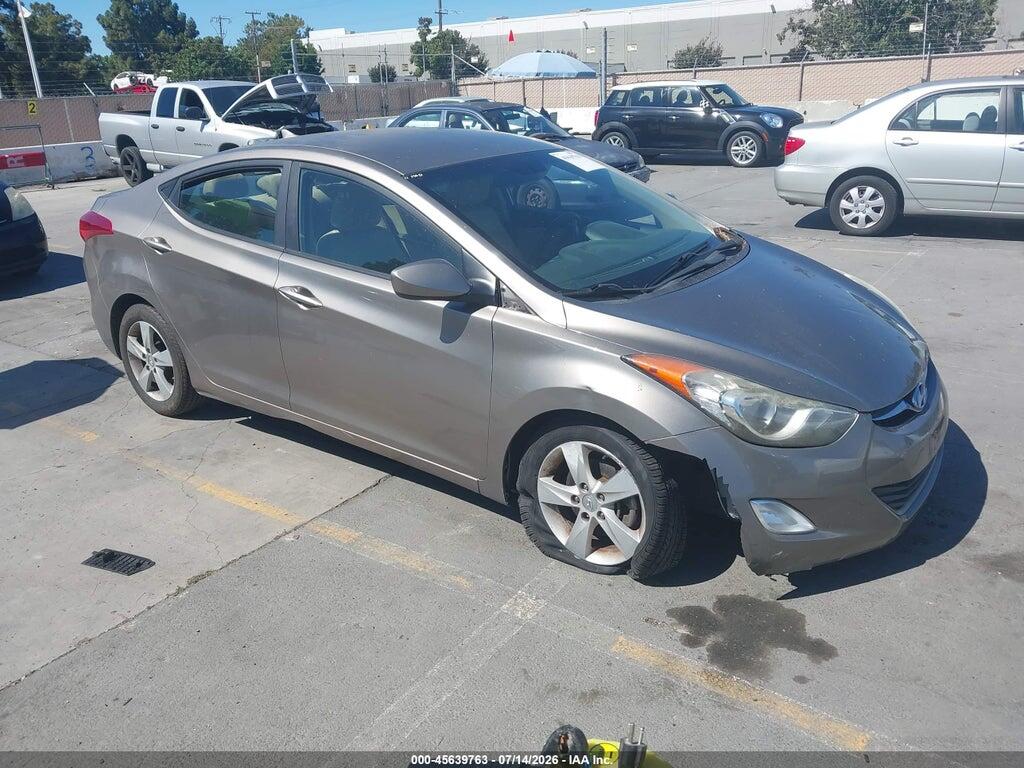 5NPDH4AE2DH299270 2013 HYUNDAI ELANTRA photo no. 1