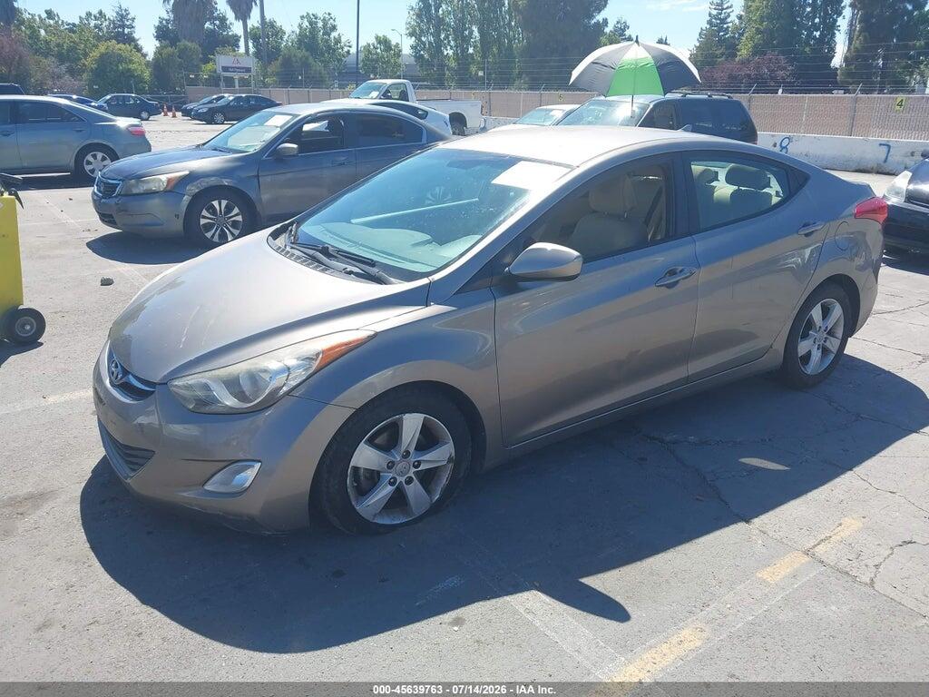5NPDH4AE2DH299270 2013 HYUNDAI ELANTRA photo no. 2