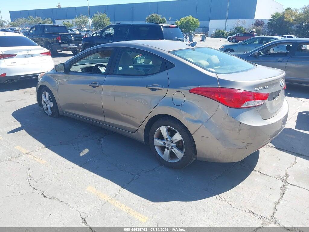 5NPDH4AE2DH299270 2013 HYUNDAI ELANTRA photo no. 3