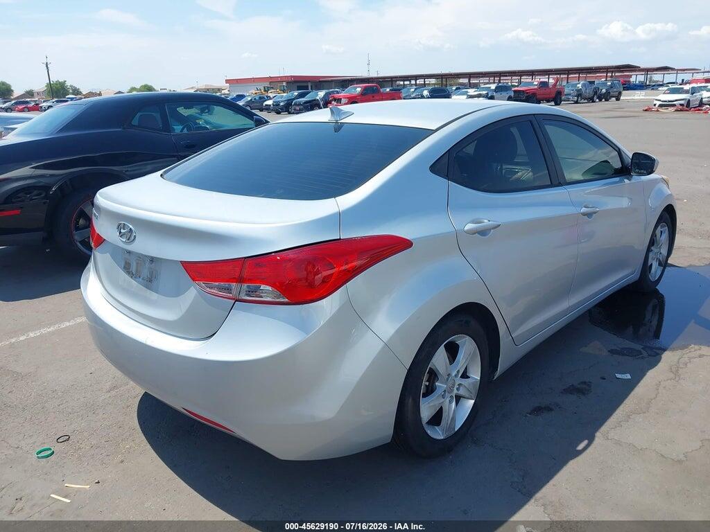 5NPDH4AE2DH439270 2013 HYUNDAI ELANTRA photo no. 4