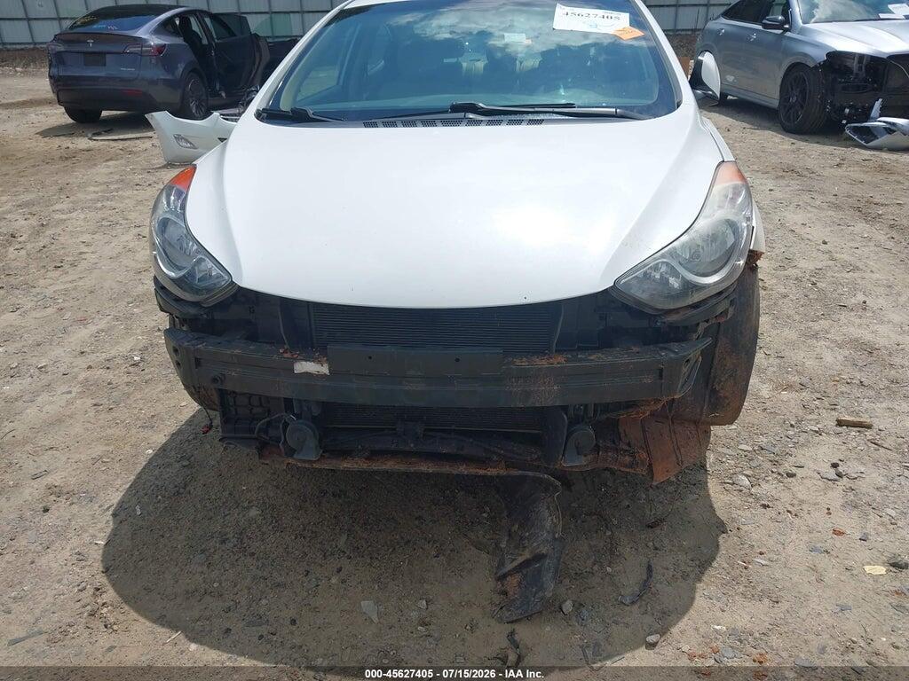 5NPDH4AE0DH425934 2013 HYUNDAI ELANTRA photo no. 6