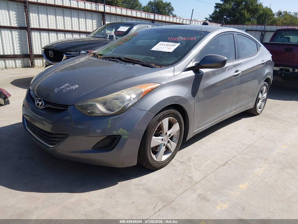 5NPDH4AE6DH351919 2013 HYUNDAI ELANTRA photo no. 2